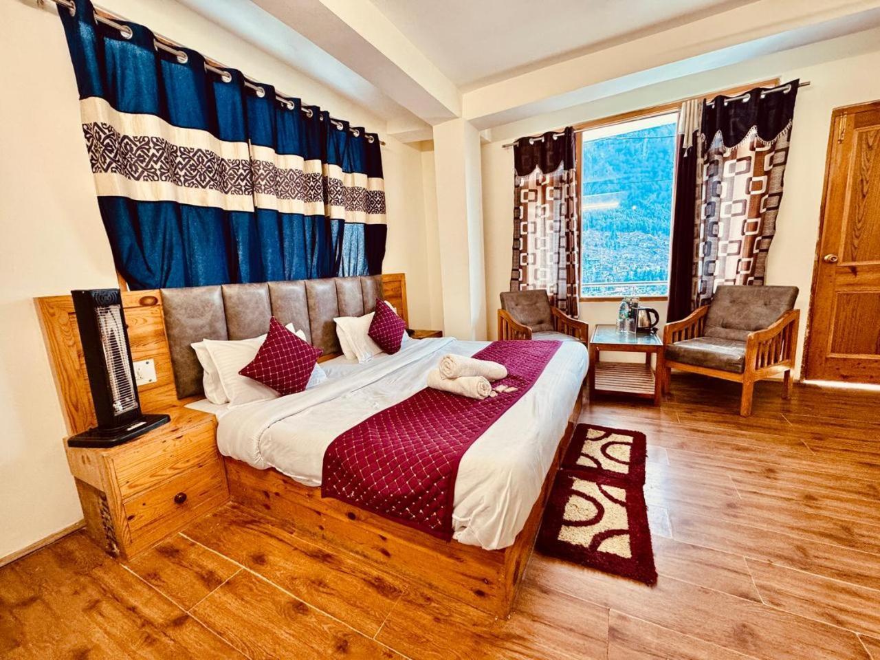 Royal Majestic View Point Lodge Manāli Eksteriør bilde